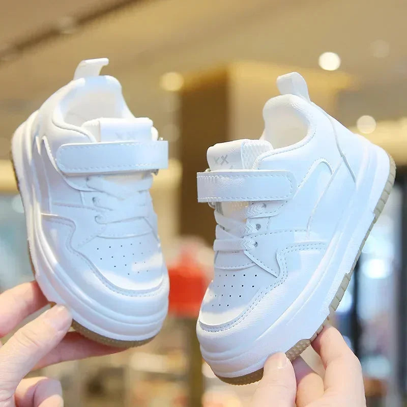 Children's White Shoes Spring and Autumn Kid's Sports Shoe Anti slip Lightweight Boys Board Shoes Soft Sole Baby Casual Shoes