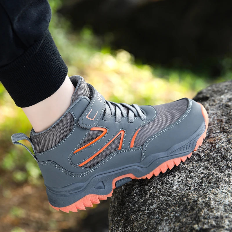 Children Casual Luminous Shoes For Boys Breathable Sneaker Winter Warm Plush Kids Hook&Loop Non-slipl Hiking Sports Shoes