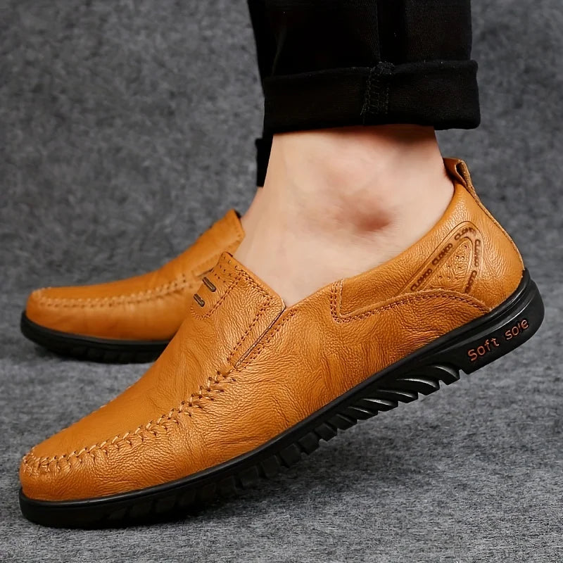 CLOHOO Men's Loafers Genuine Leather Flat Breathable Casual Shoes Handmade Slip on Driving Shoes Fashion Business Shoes