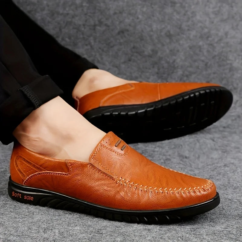 CLOHOO Men's Loafers Genuine Leather Flat Breathable Casual Shoes Handmade Slip on Driving Shoes Fashion Business Shoes