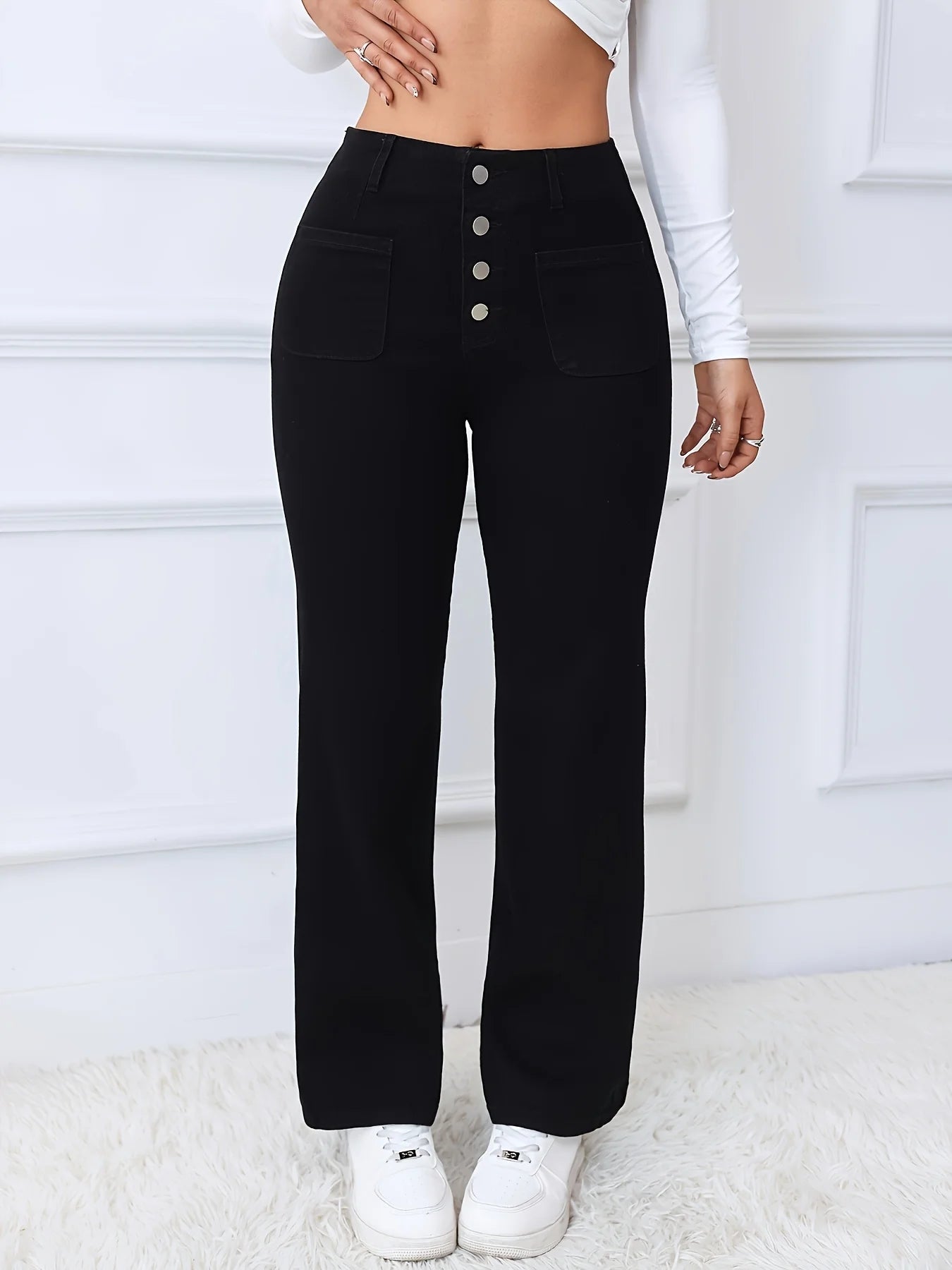 Women's straight leg jeans are super elastic and suitable for all seasons. Comfortable and popular women's wide leg pants