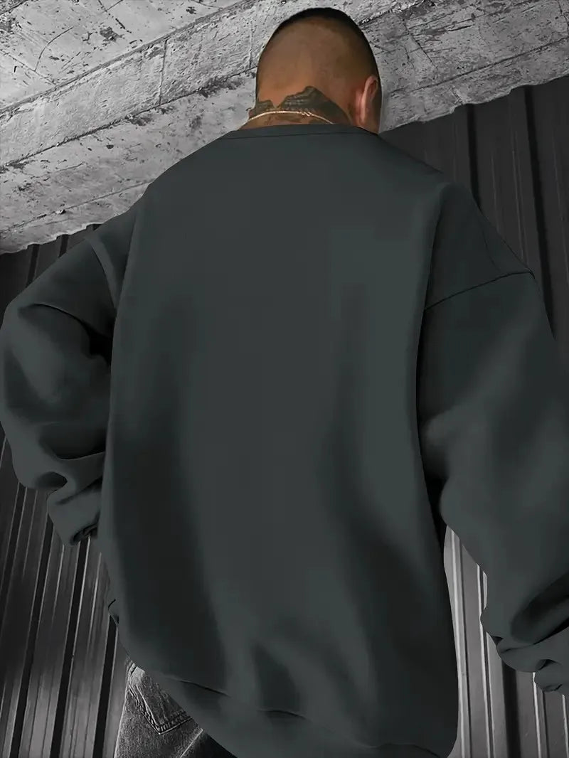 The new men's round-neck hoodie for Spring and Autumn 2025 features a casual and comfortable 3D pattern print on the street