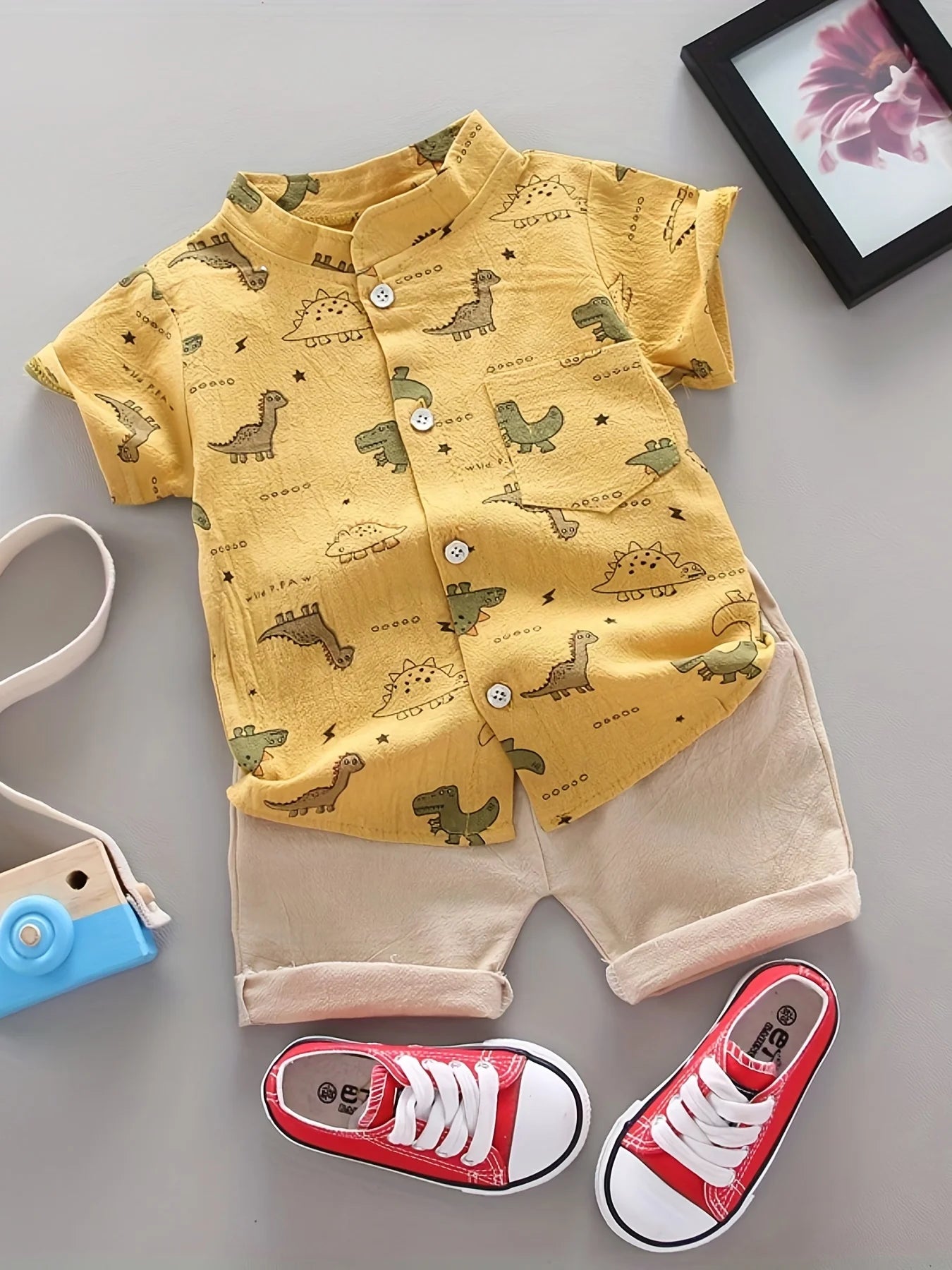 Infant and toddler short sleeved shorts