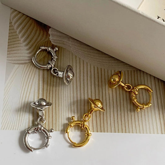Simple And Fashionable Jewelry Gifts For Women At Parties